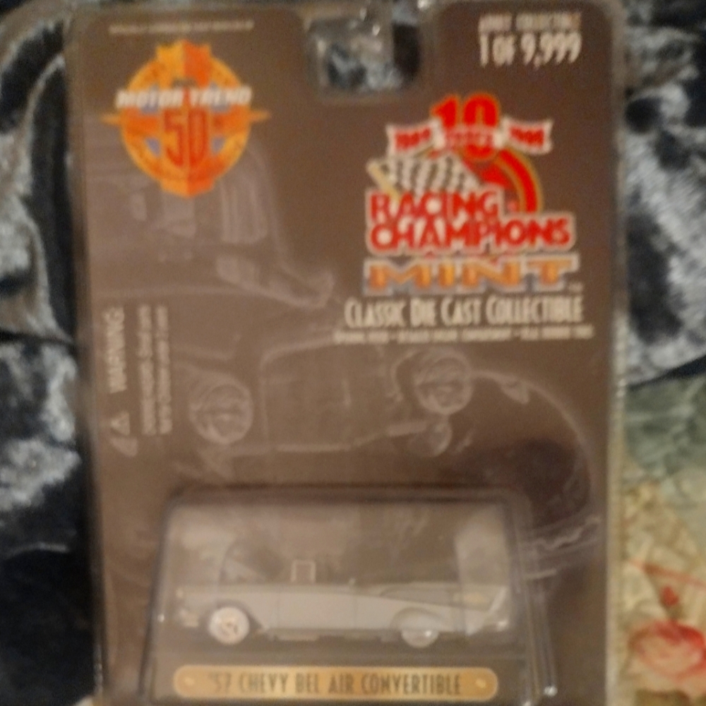 Racing Champions '57 Chevy Bel Air Convertible Die-Cast Model - Black